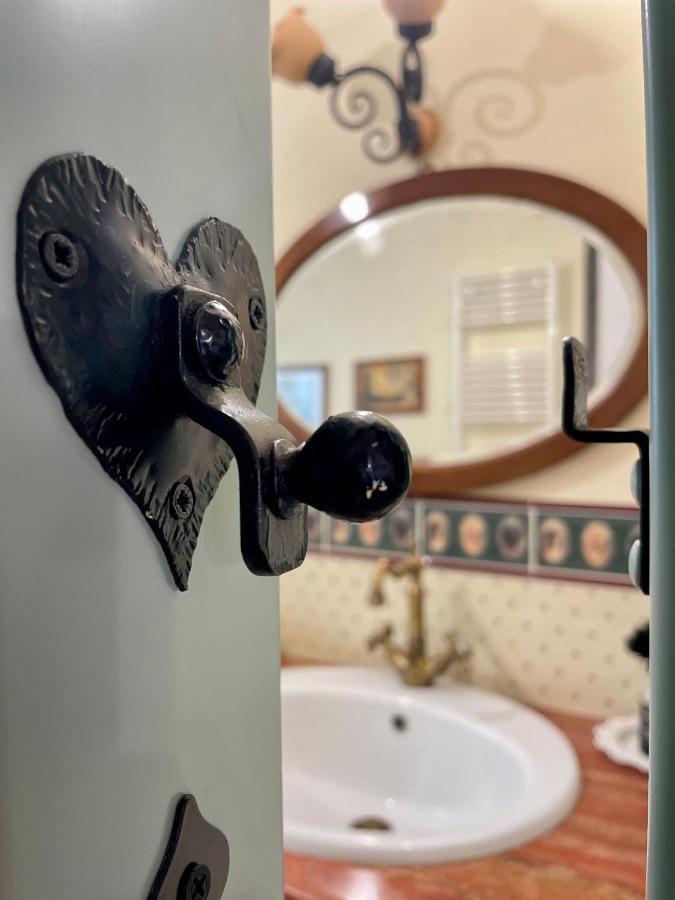Il Sartore Vetralla Luaran gambar
